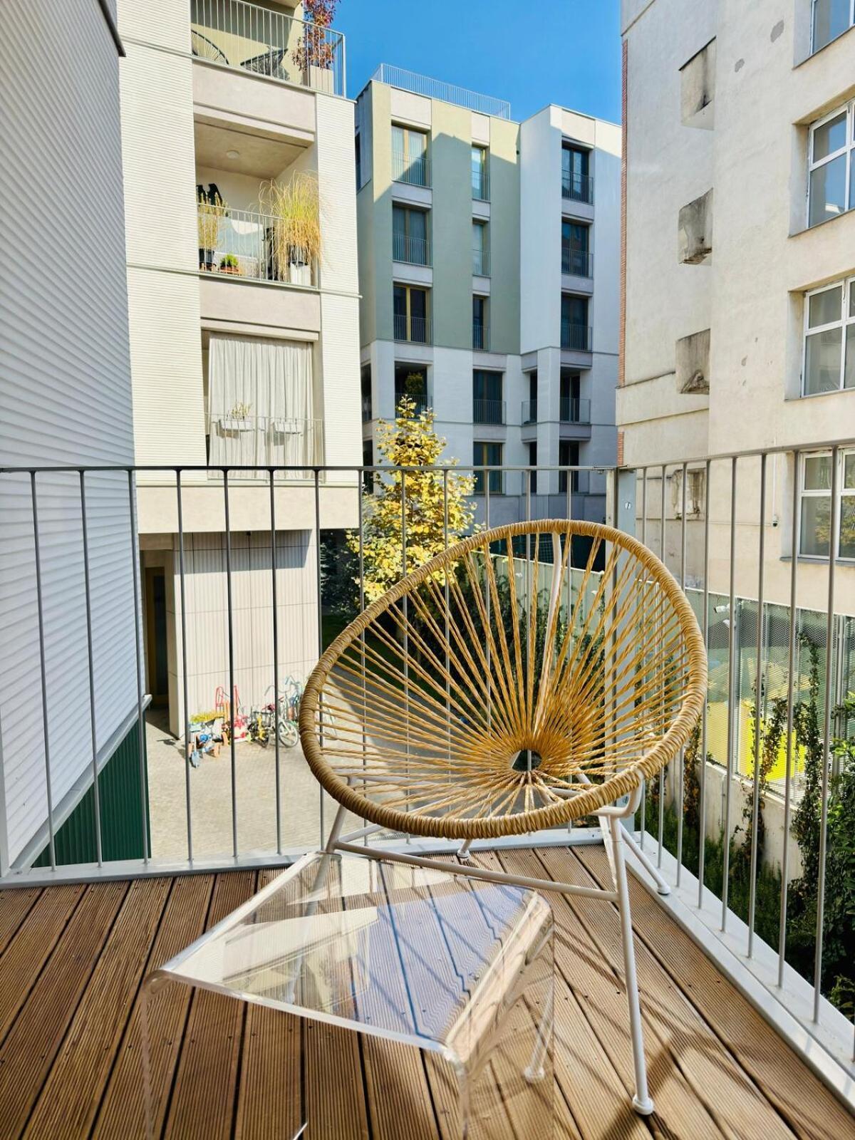 Nook 48 Victoriei New Building With Parking And Security Apartament Bucureşti